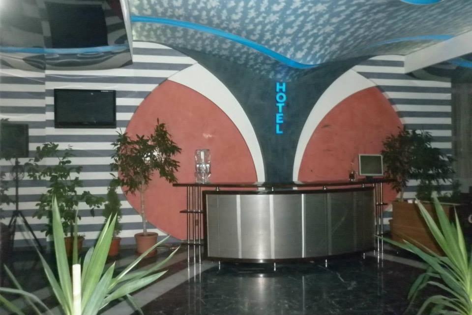 Hotel Ineul Óradna Kültér fotó