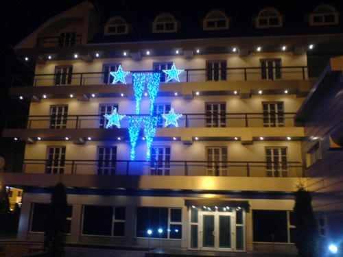 Hotel Ineul Óradna Kültér fotó